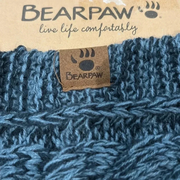 BEARPAW Boot toppers - marbled blue cable knit, Bearpaw Logo  Adult one size - Picture 2 of 6